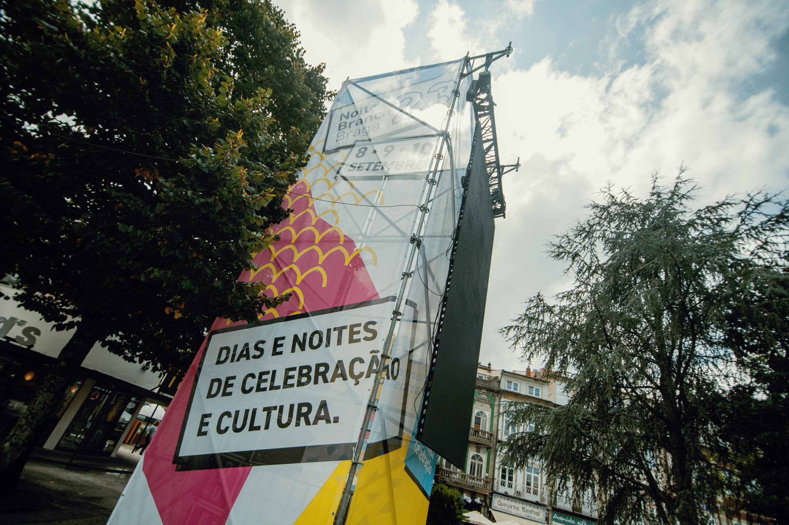 NB23 - Palcos Multitendas-32