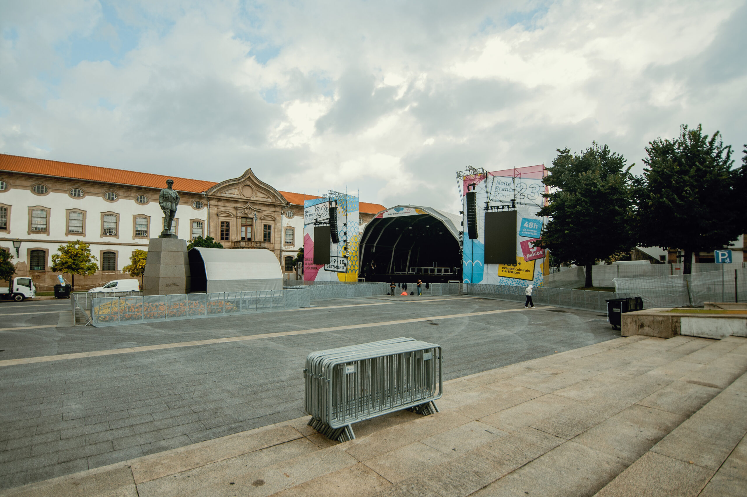 NB23 - Palcos Multitendas-4